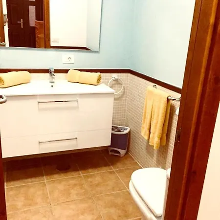 With 3 Bedrooms In With Private Pool Furnished Terrace And Wifi 아파트 산미겔데아보나